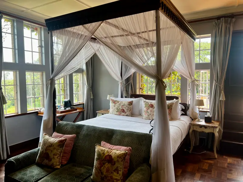 Giraffe Manor - interiér